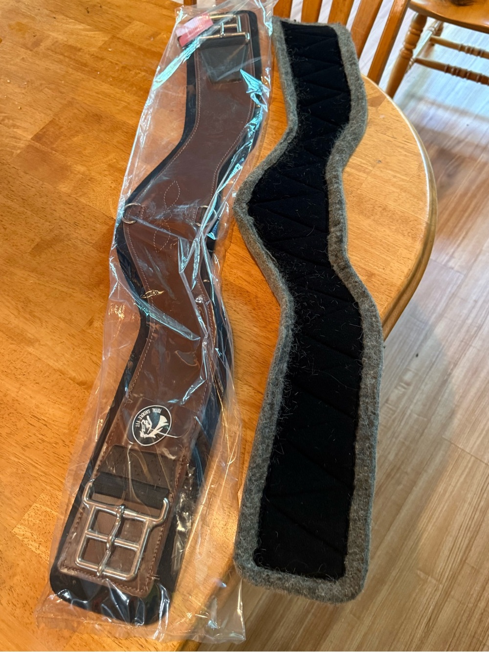 Shoulder relief cinch